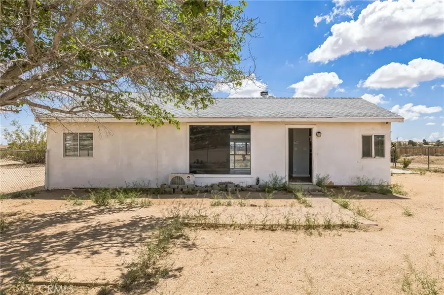 1561 Old Woman Springs Road, Yucca Valley, CA 92284 - #2