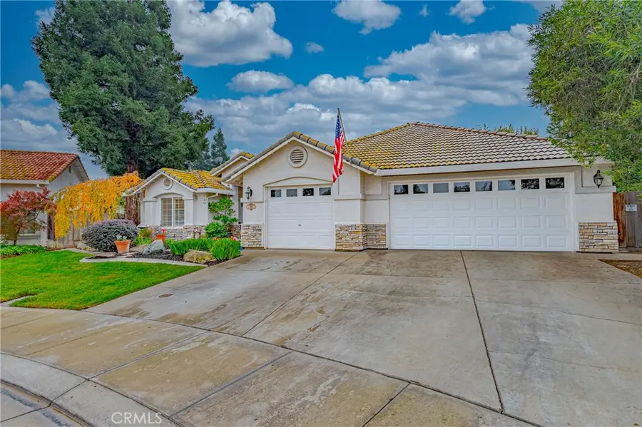 726 Nighthawk, Merced, CA 95340 - Image #2
