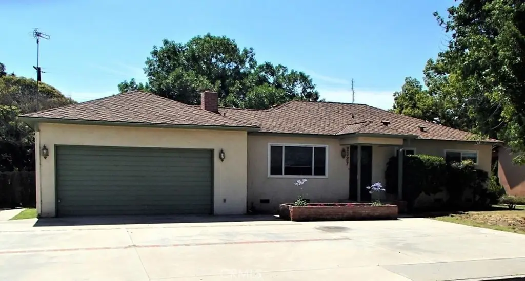 2327 S Garden Street, Visalia, CA 93277 - #1
