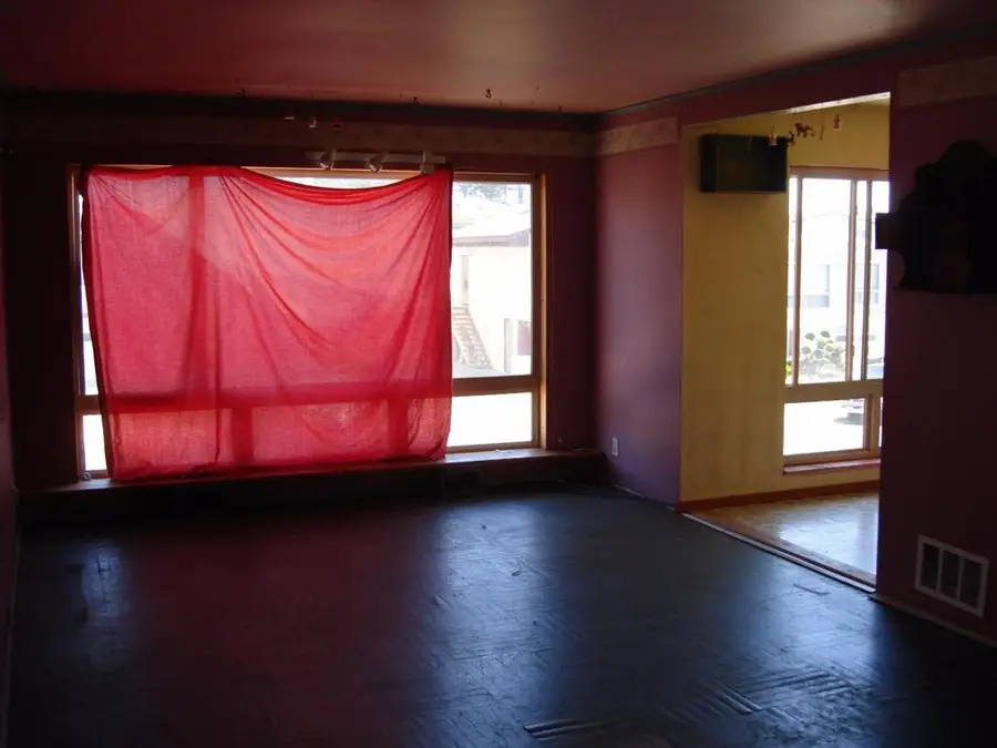 Address Withheld By Seller, Daly City, CA 94015 - #2