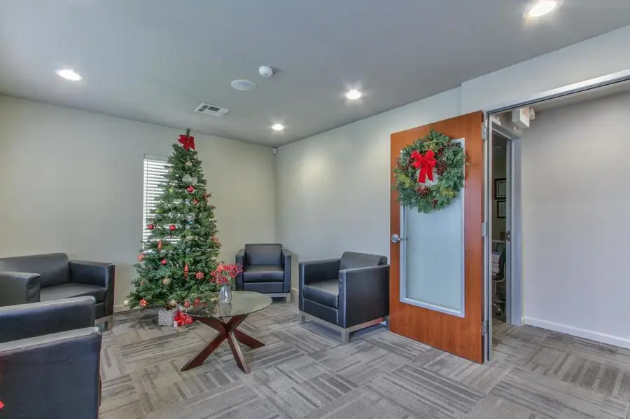 590 Del Monte Avenue, Monterey, CA 93940 - #2