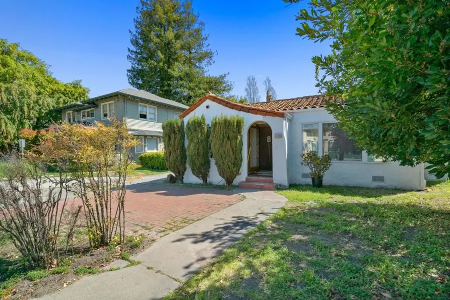 715 Mission Street, Santa Cruz, CA 95060 - #3