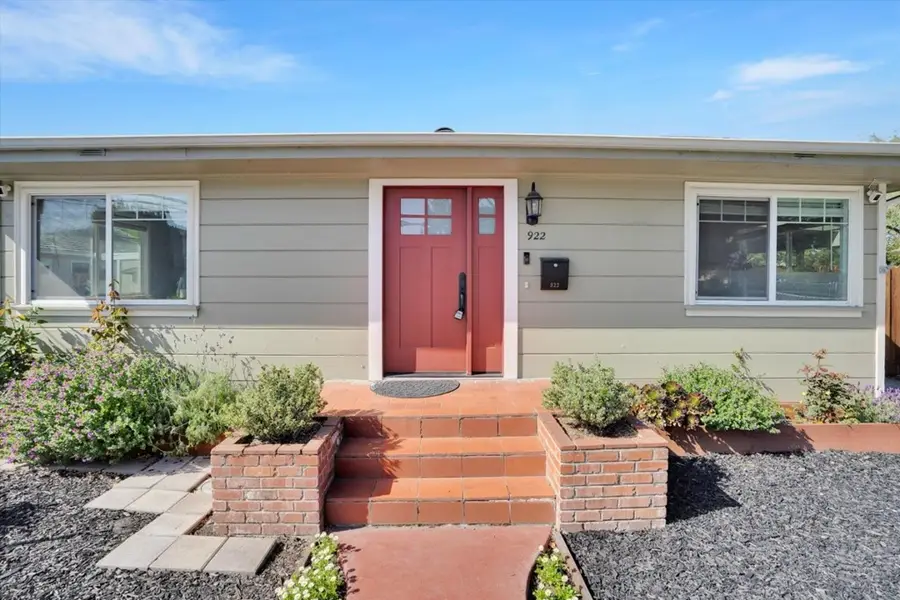 922 Valota Road, Redwood City, CA 94061 - #2