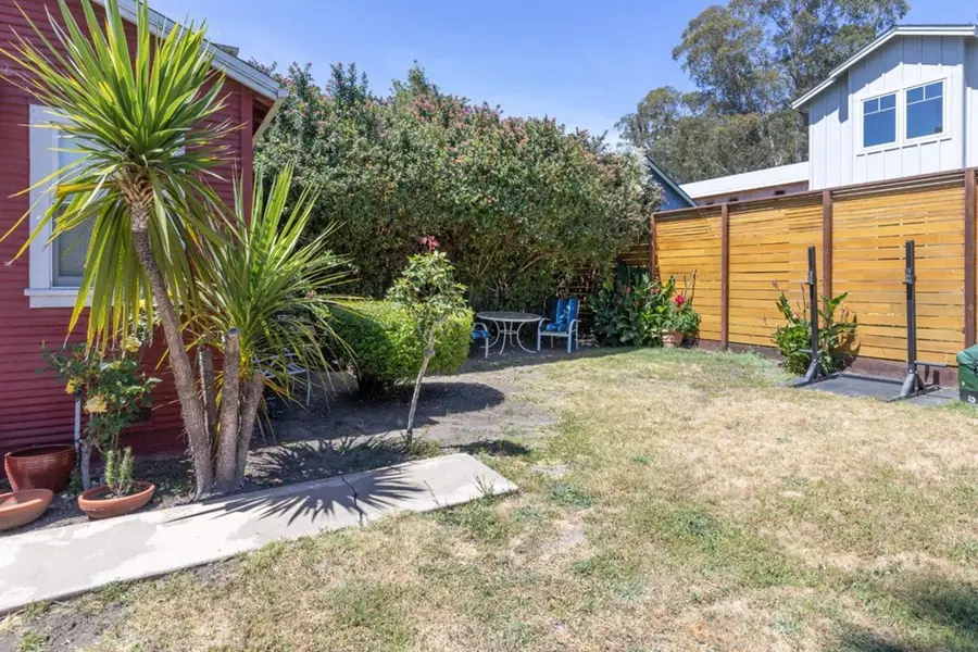 206 Hollister Avenue, Capitola, CA 95010 - #3
