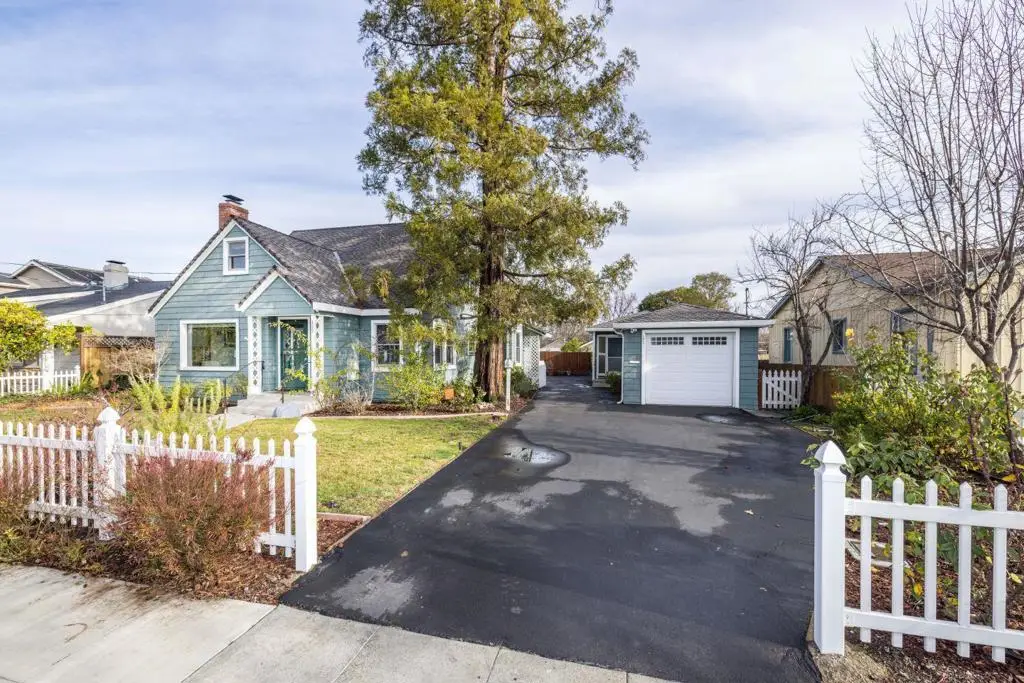 453 King Street, Redwood City, CA 94062 - #1