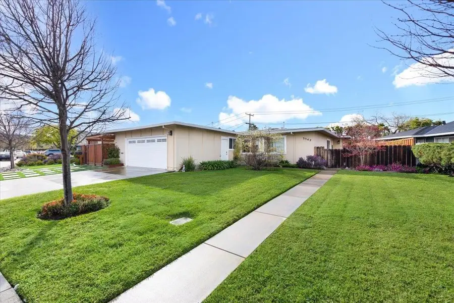 Los Prados Street, San Mateo, CA 94403 - #3