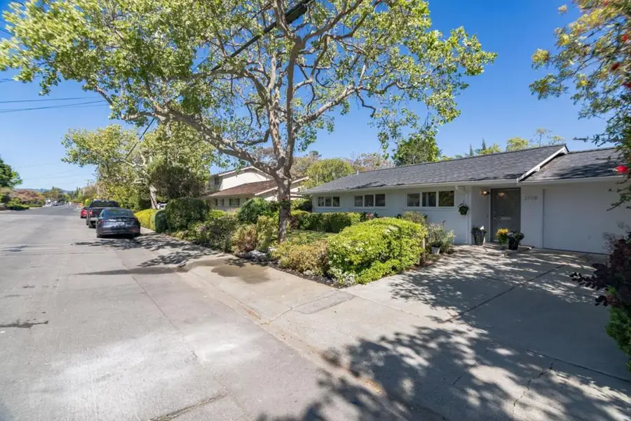 2158 Jardin Drive, Mountain View, CA 94040 - Image #3