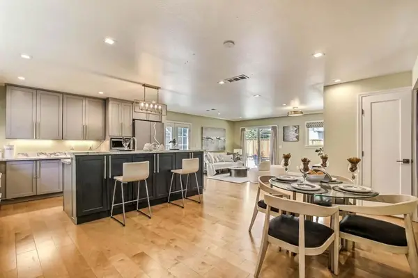 10381 Meadow Place, Cupertino, CA 95014