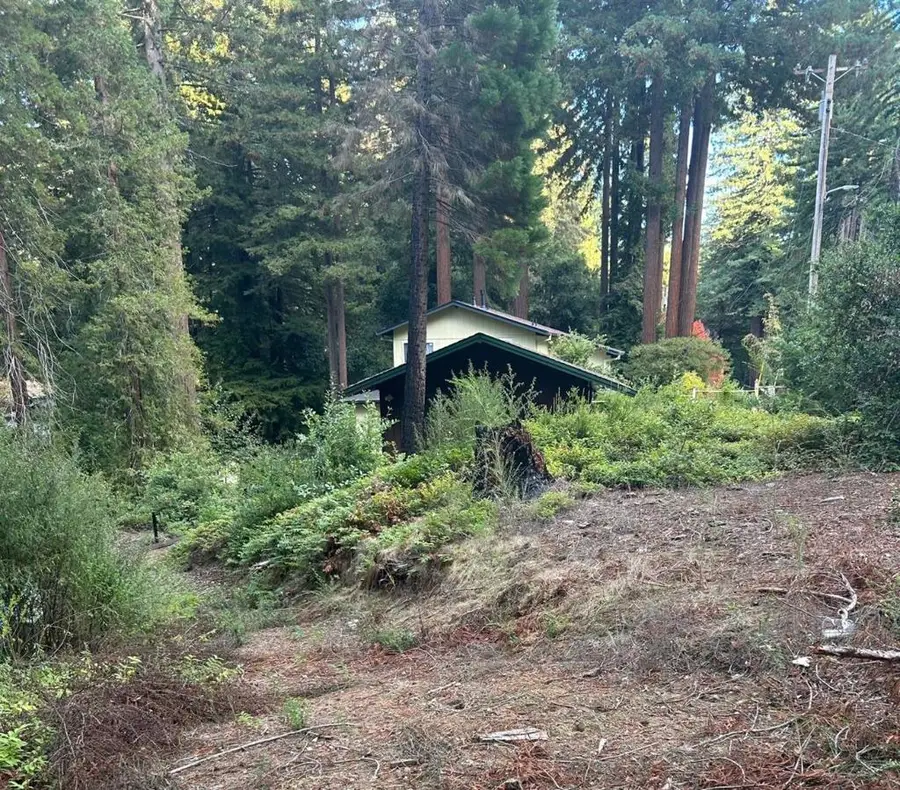 372 Lake Drive, Boulder Creek, CA 95006 - Image #2