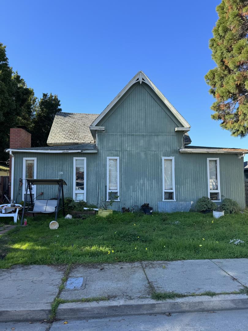 126128 Sunnyside Avenue, Santa Cruz, CA 95062 BHGRE