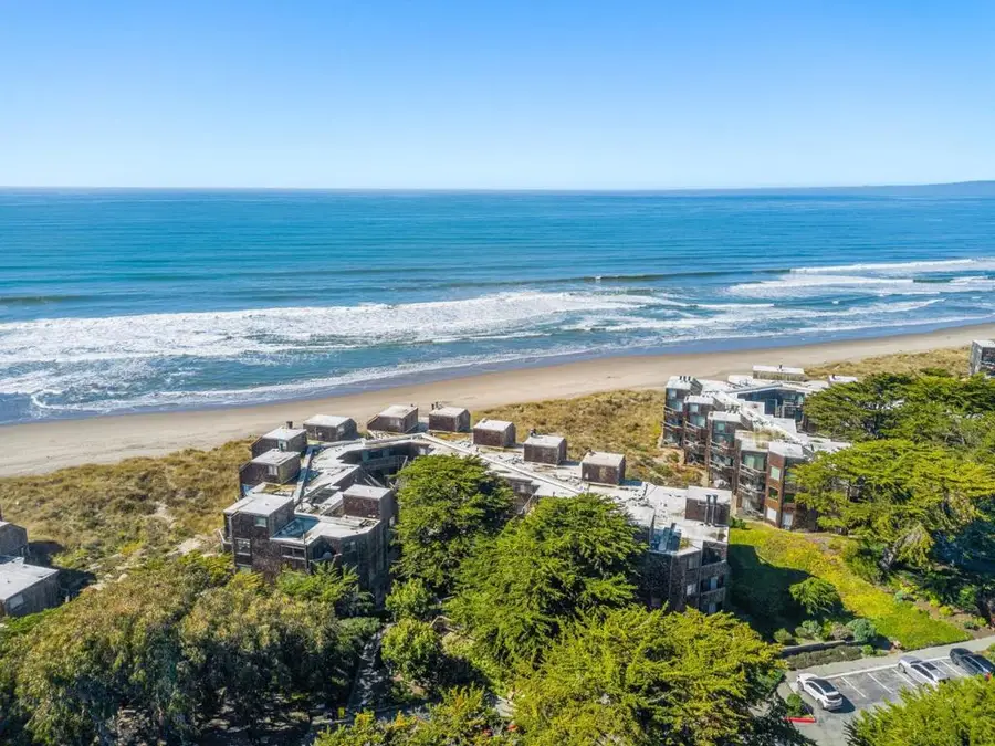 101 Shell Drive #64, Watsonville, CA 95076 - Image #2