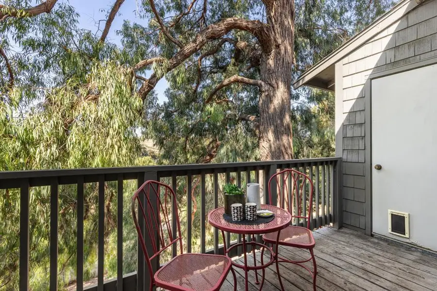 900 Cambridge Drive #56, Benicia, CA 94510 - Image #2