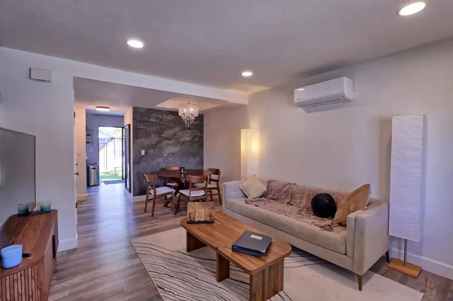 482 S Willard Avenue, San Jose, CA 95126 - Image #2