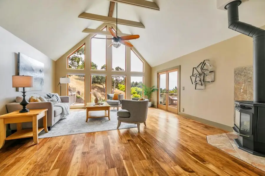 411 Hecker Pass Road, Watsonville, CA 95076 - Image #3