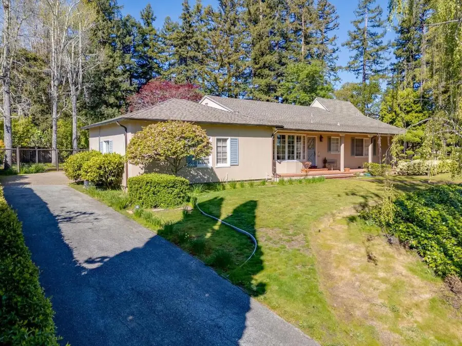 680 Fairway Circle, Hillsborough, CA 94010 - Image #3