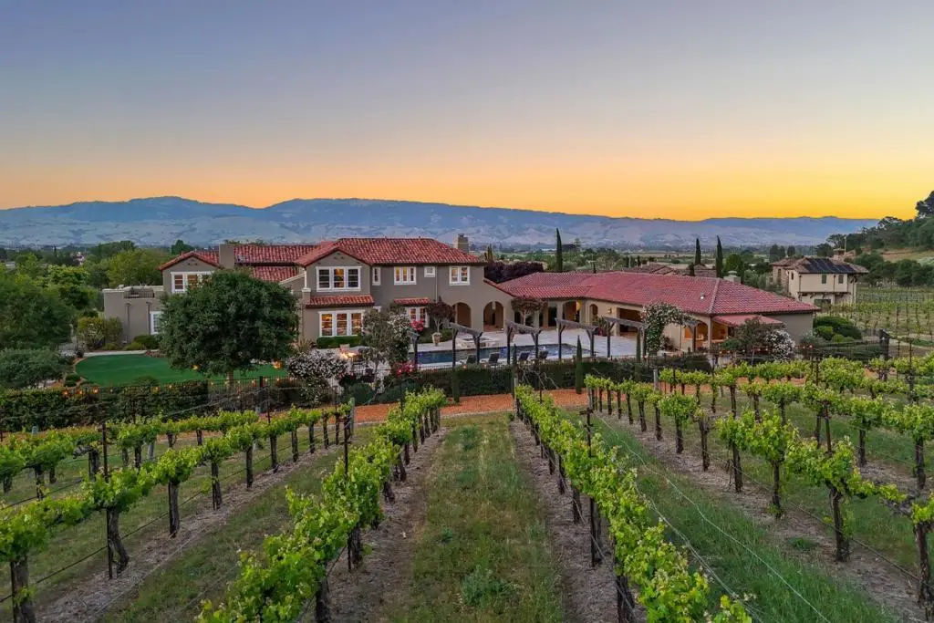 1405 Lakeview Court, San Martin, CA 95046 - Image #1