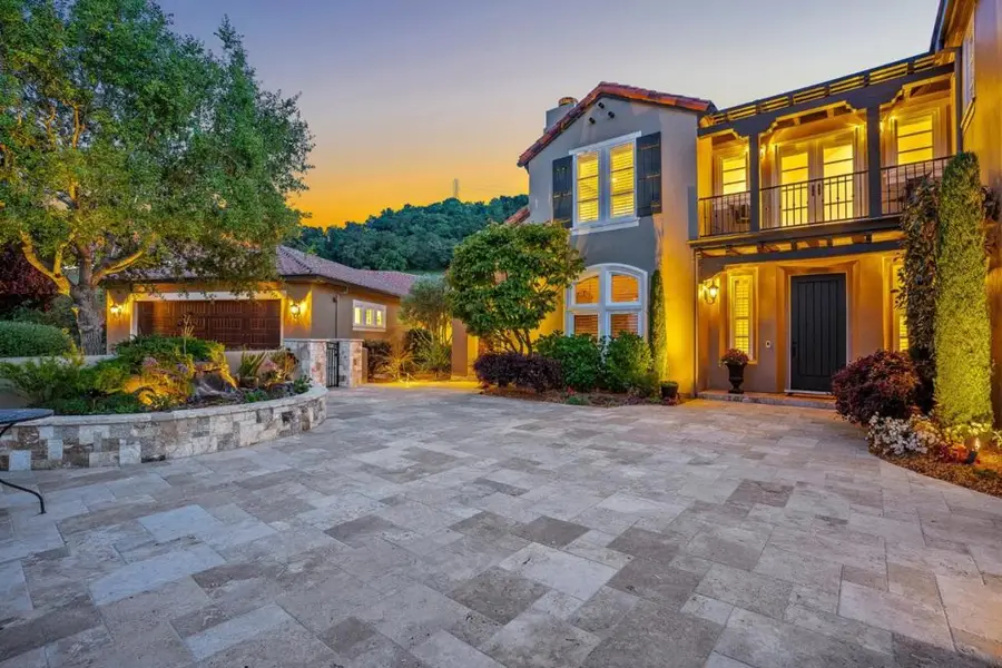 1405 Lakeview Court, San Martin, CA 95046 - Image #3