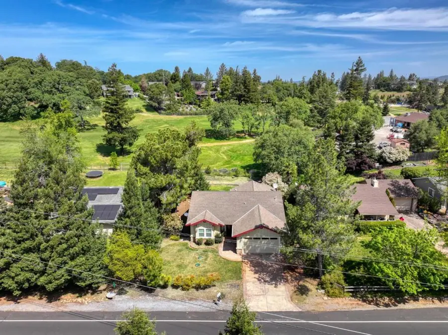 1685 American River Trail, Cool, CA 95614 - Image #3