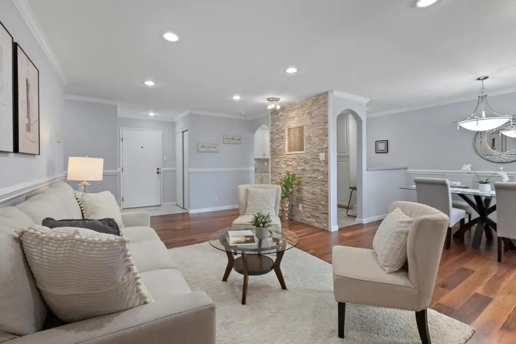 1061 Beach Park Boulevard #216, Foster City, CA 94404 - Image #1