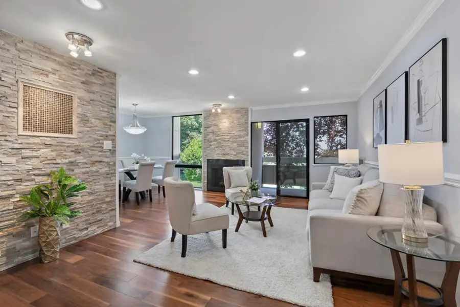 1061 Beach Park Boulevard #216, Foster City, CA 94404 - Image #2