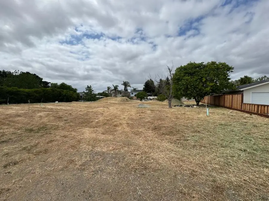 103 Farrell Avenue, Gilroy, CA 95020 - Image #2