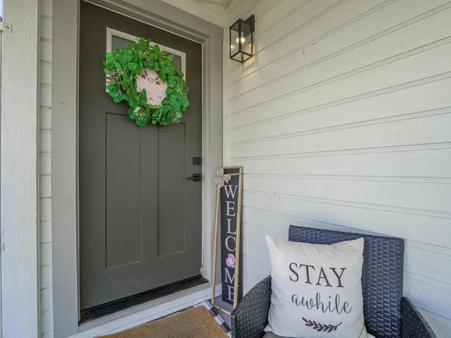 27 Burchell Avenue, Freedom, CA 95019 - Image #3