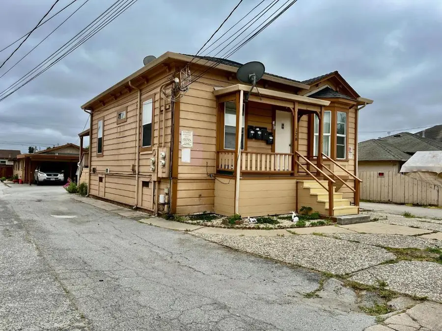 128 Maple Avenue, Watsonville, CA 95076 - Image #2