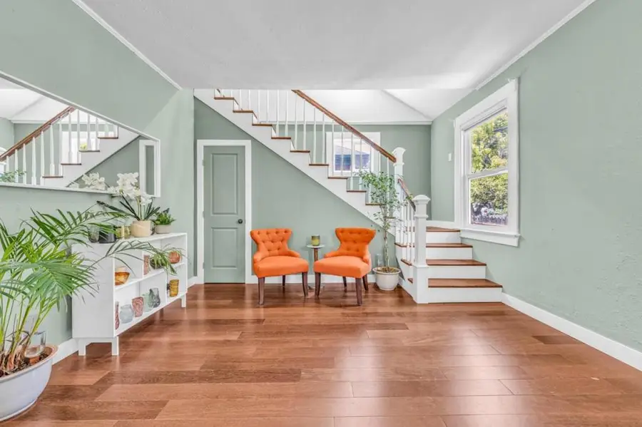 215 Tunnel Avenue, Richmond, CA 94801 - Image #2