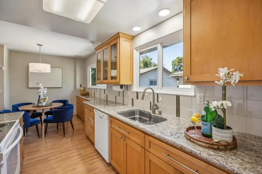 94 Flynn Avenue #D, Mountain View, CA 94043 - Image #2