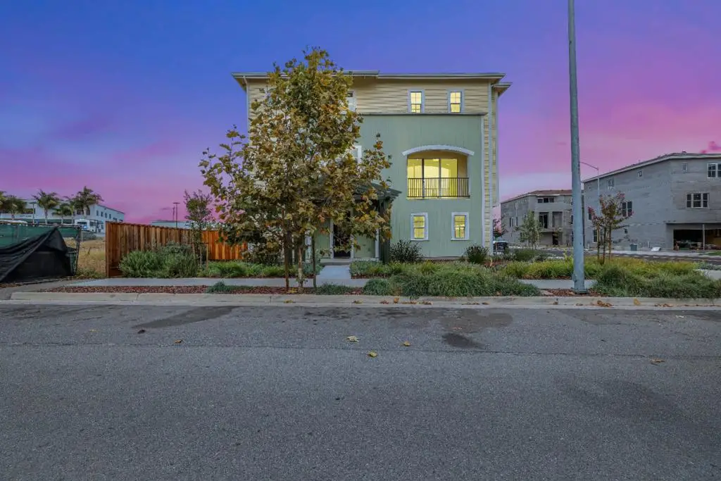 401 San Luis Avenue, Watsonville, CA 95076 - Image #1