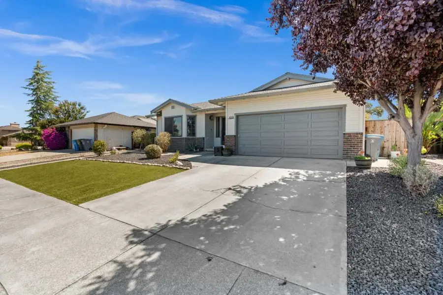 1031 Trinity Drive, Hollister, CA 95023 - #3