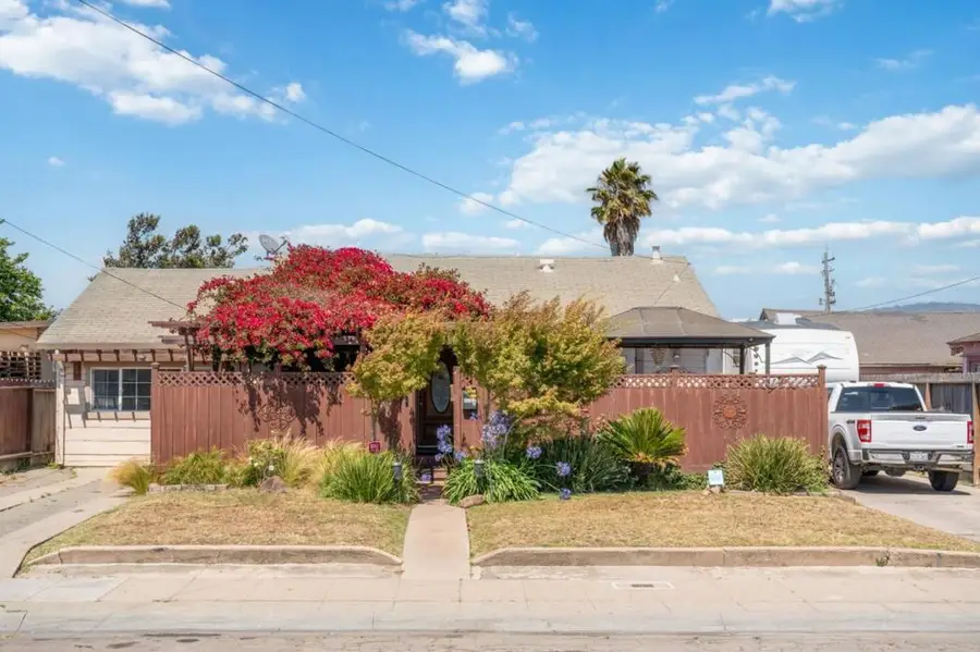 1413 Wiren Street, Salinas, CA 93905 - Image #2