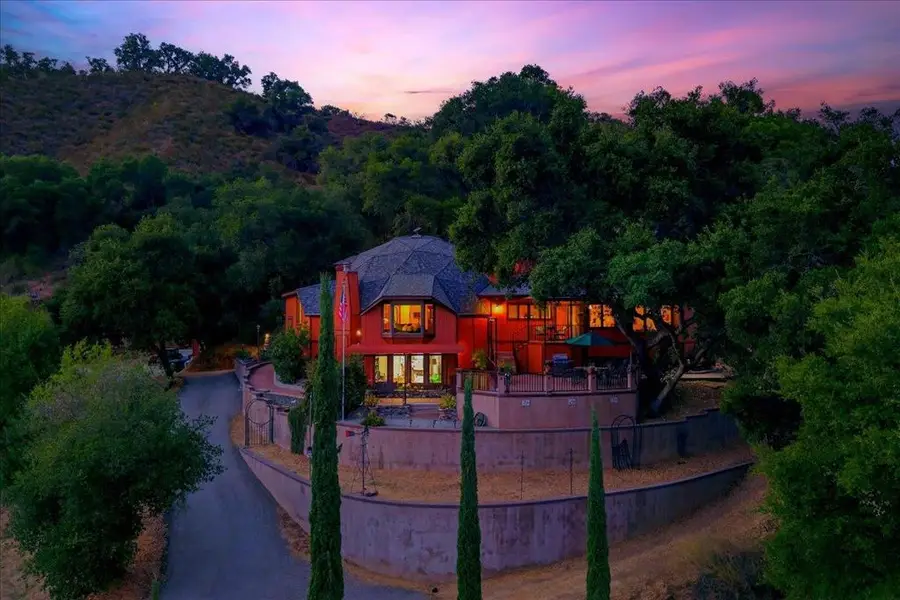 5224 Twin Falls Road, Morgan Hill, CA 95037 - Image #3