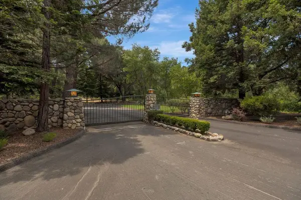 17 Sleepy Hollow Drive, Carmel Valley, CA 93924