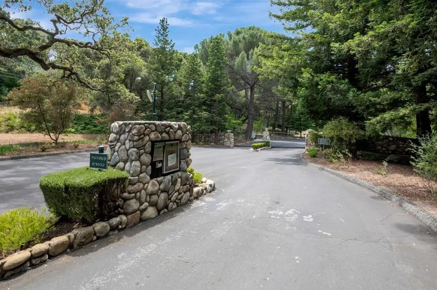 17 Sleepy Hollow Drive, Carmel Valley, CA 93924 - Image #2