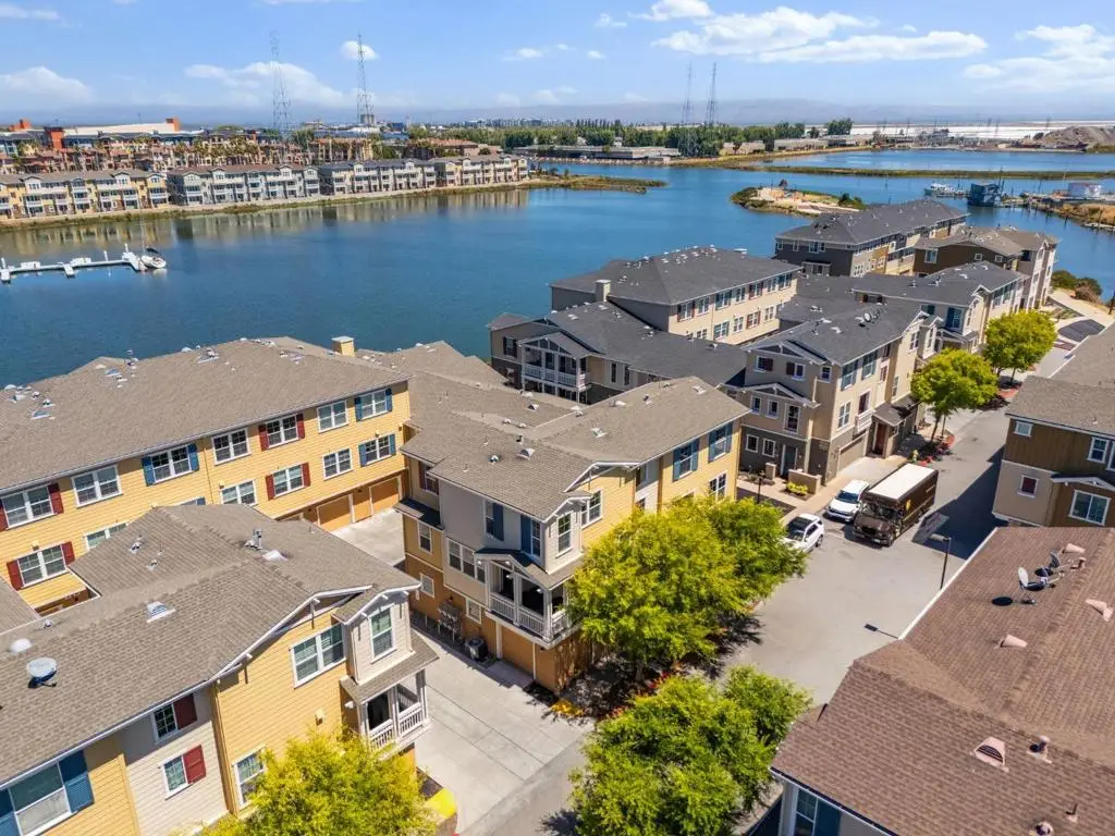 641 Turnbuckle Drive #1701, Redwood City, CA 94063 - Image #1