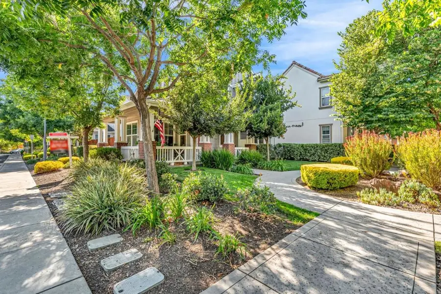 160 Sarafina Way, Gilroy, CA 95020 - Image #2