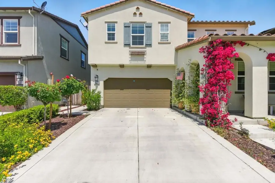 1571 Castlewood Place, Gilroy, CA 95020 - Image #2