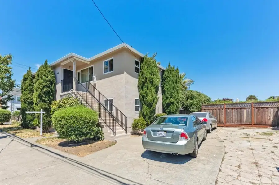 5664 Gaskill Street, Oakland, CA 94608 - Image #2