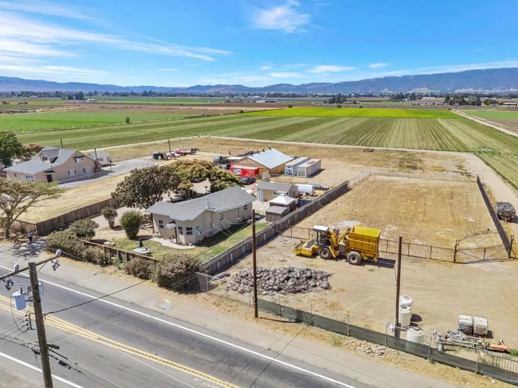 2712 Ferguson Road, Gilroy, CA 95020 - Image #1