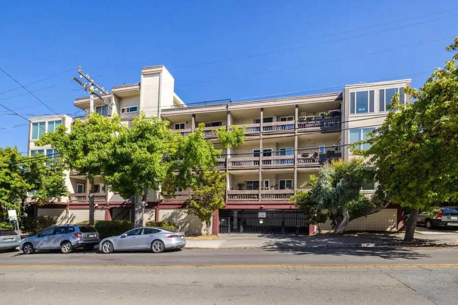 2201 Virginia Street #2, Berkeley, CA 94709 - Image #2