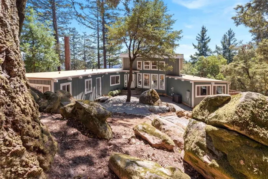 19156 Old Vineyard Road, Los Gatos, CA 95033 - Image #3