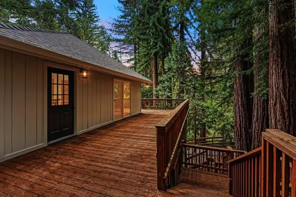 804 Quigg Way, Boulder Creek, CA 95006