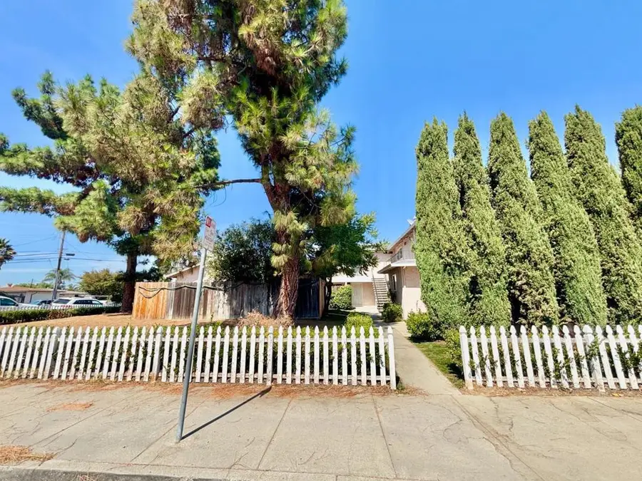 3814 Seven Trees Boulevard, San Jose, CA 95111 - Image #2