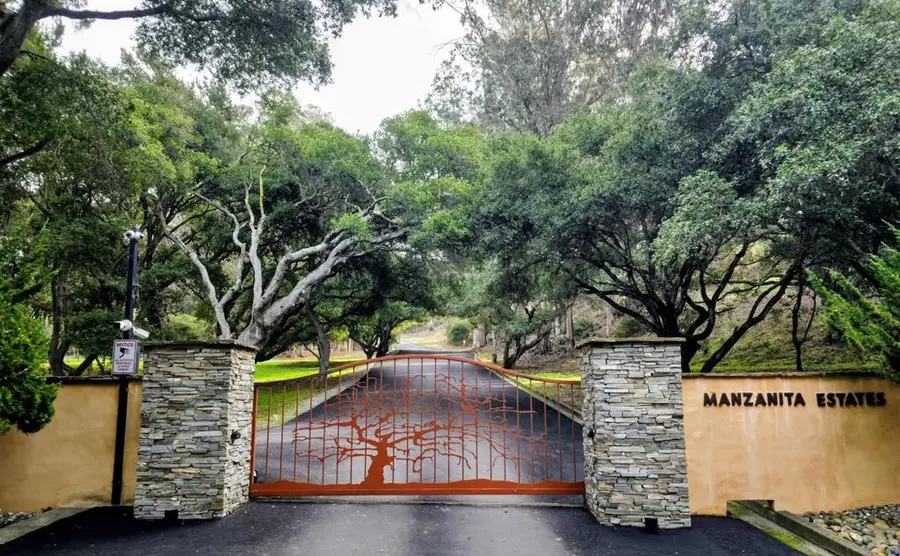 18530 Berta Ridge Place, Salinas, CA 93907 - Image #2