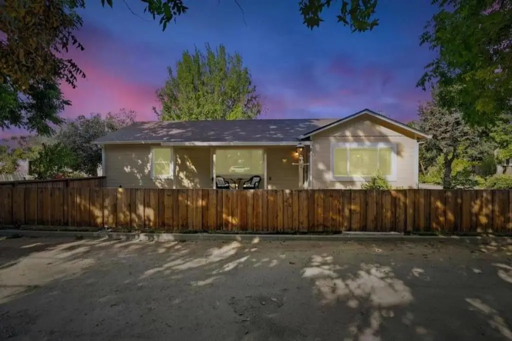 790 Shore Road, Hollister, CA 95023 - Image #1