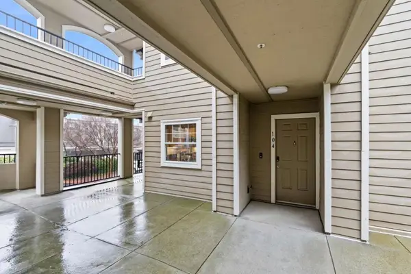 852 Diablo Avenue #104, Novato, CA 94947