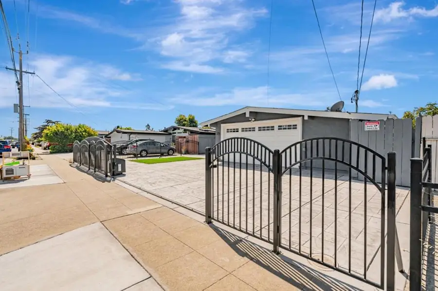 27553 Portsmouth Avenue, Hayward, CA 94545 - Image #3