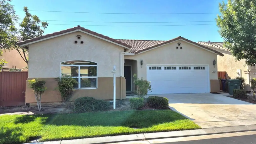 2913 Las Flores Circle, Los Banos, CA 93635 - Image #1