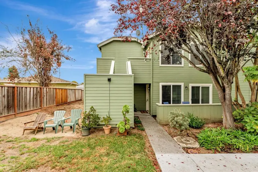 1733 Eastbrook Court, Santa Cruz, CA 95062 - Image #3